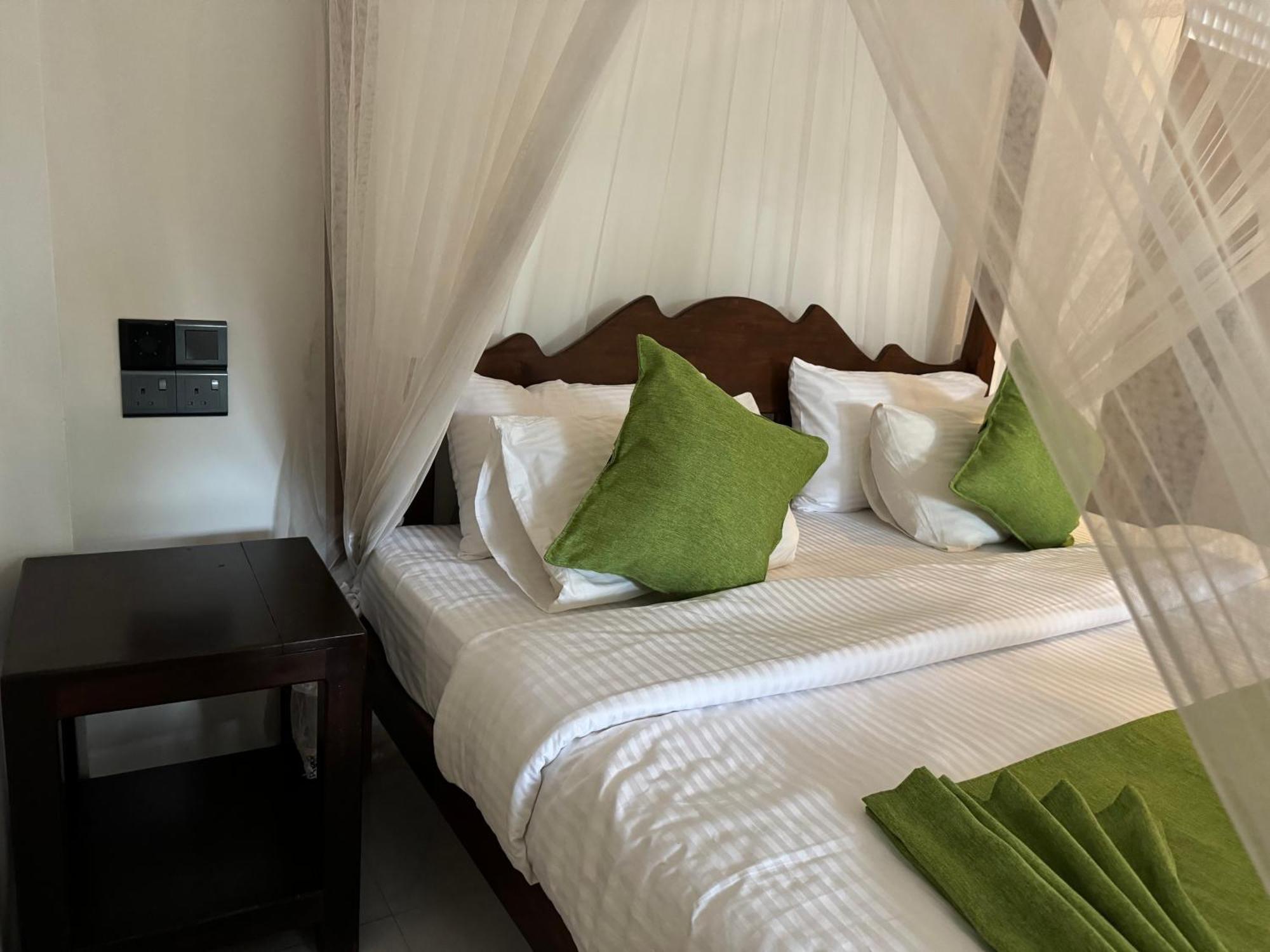 Brinkhouse Guesthouse , Unawatuna Beach 외부 사진