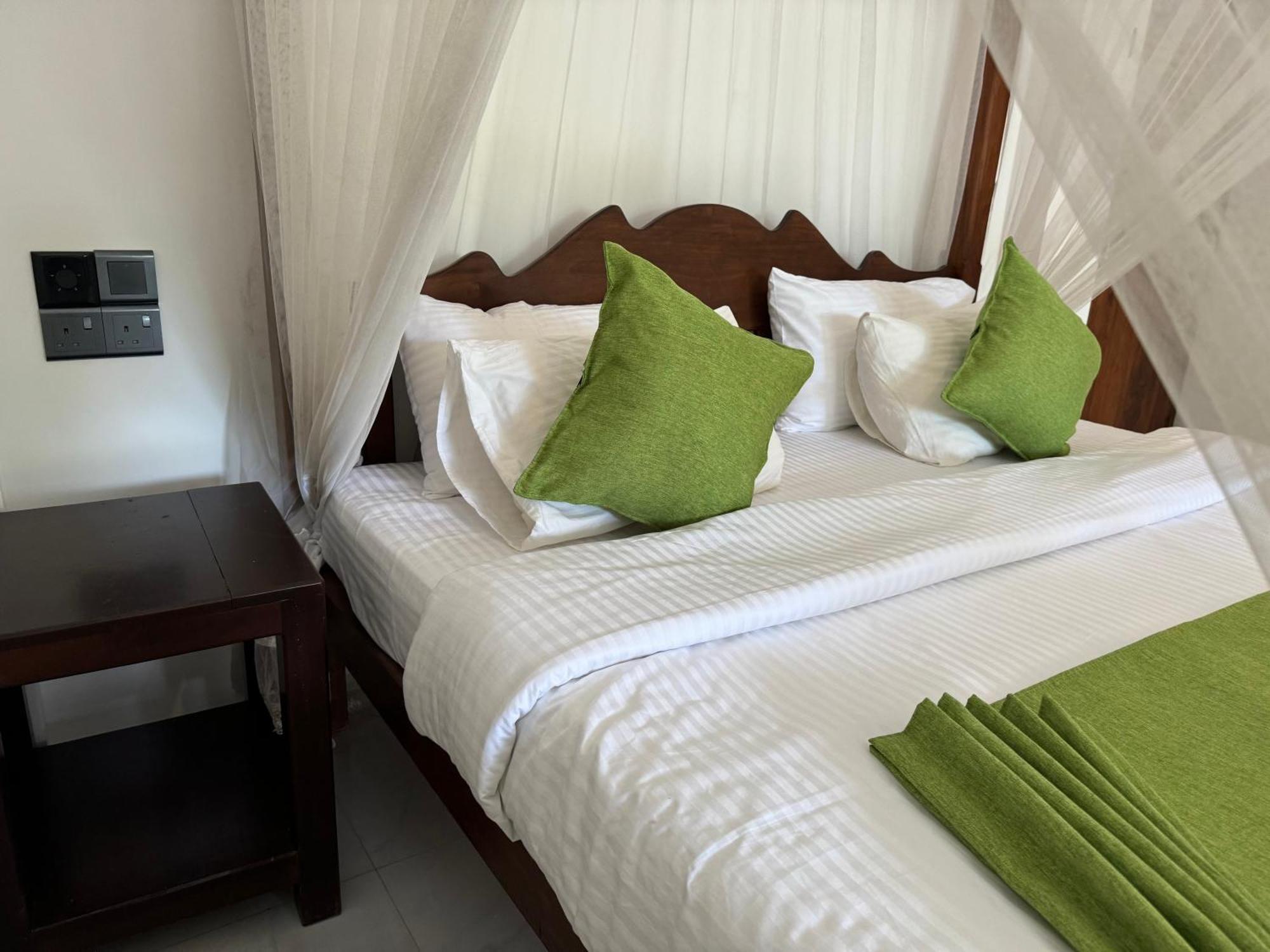 Brinkhouse Guesthouse , Unawatuna Beach 외부 사진
