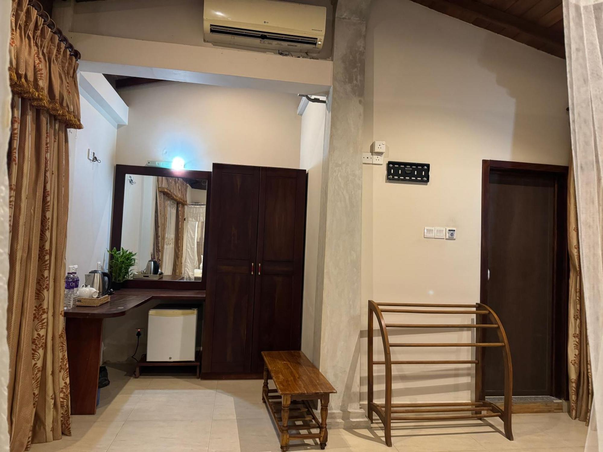 Brinkhouse Guesthouse , Unawatuna Beach 외부 사진