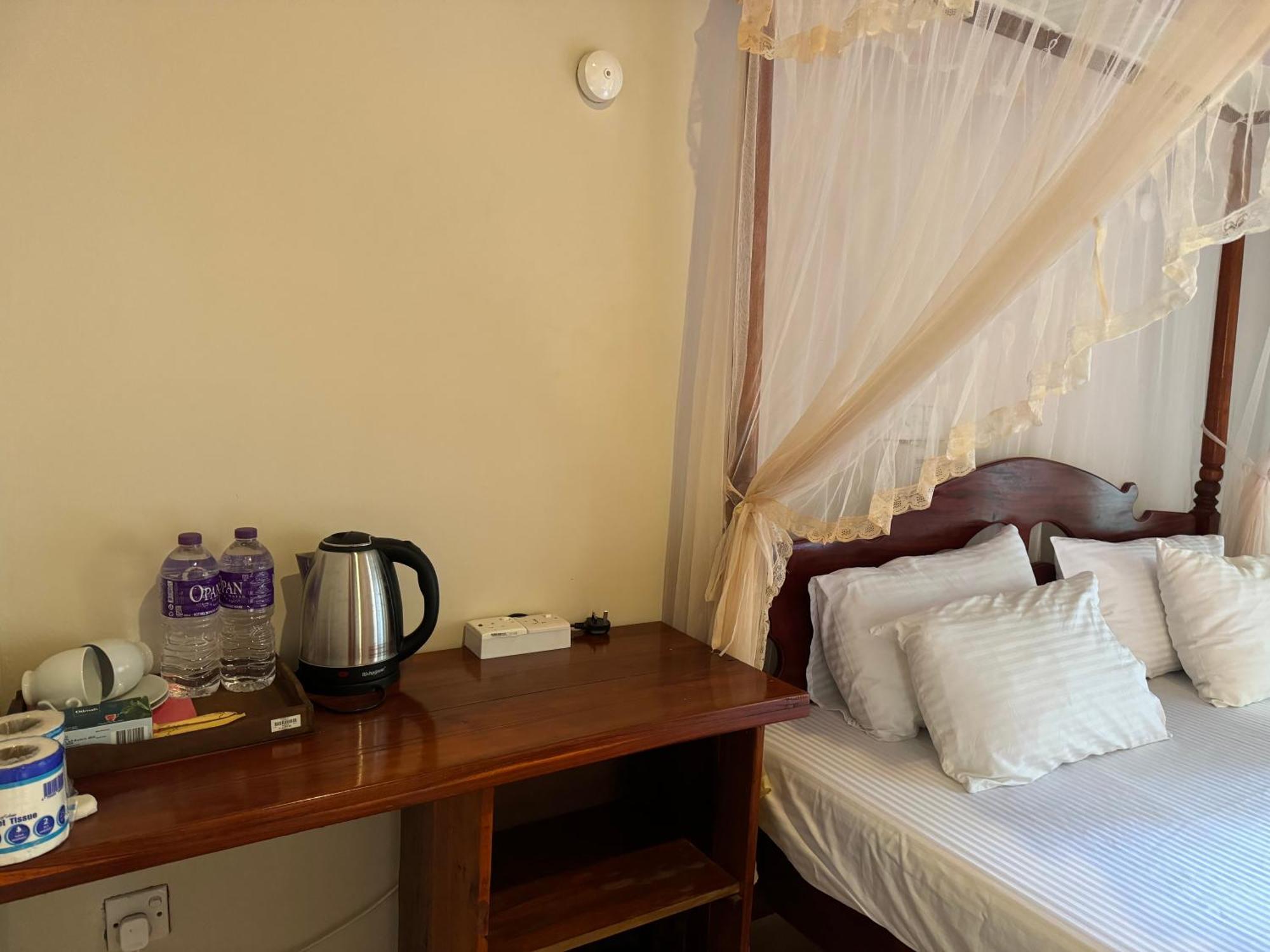 Brinkhouse Guesthouse , Unawatuna Beach 외부 사진