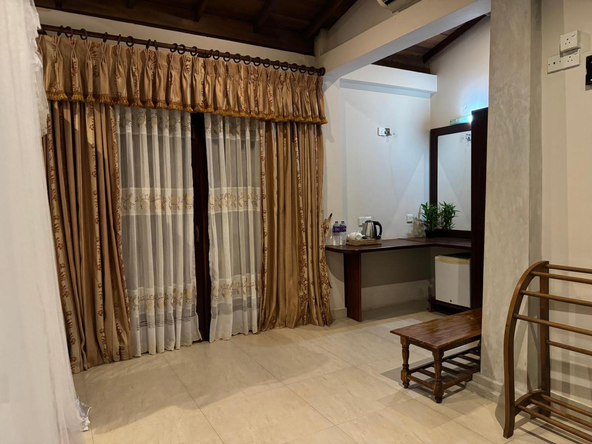 Brinkhouse Guesthouse , Unawatuna Beach 외부 사진