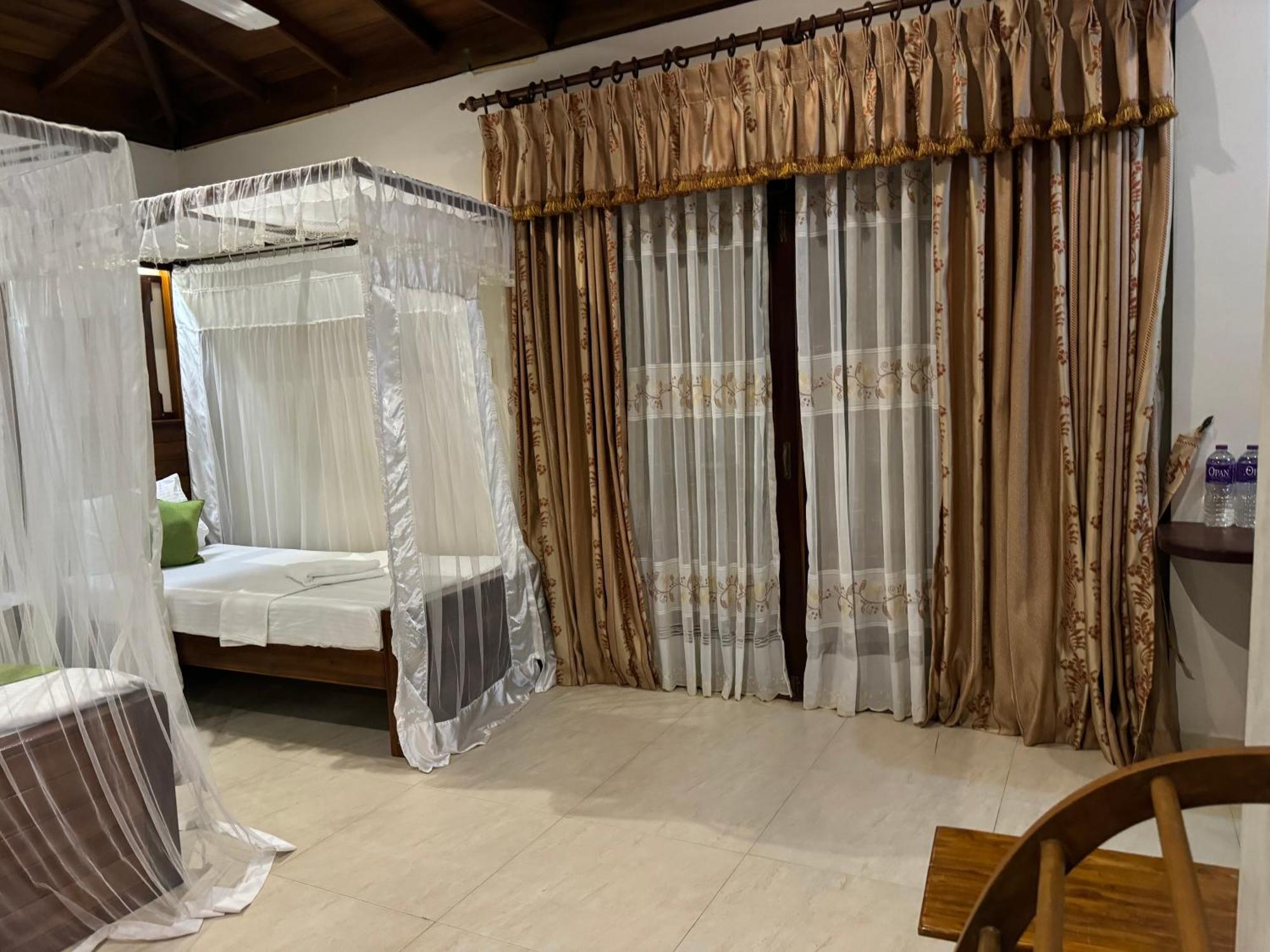 Brinkhouse Guesthouse , Unawatuna Beach 외부 사진