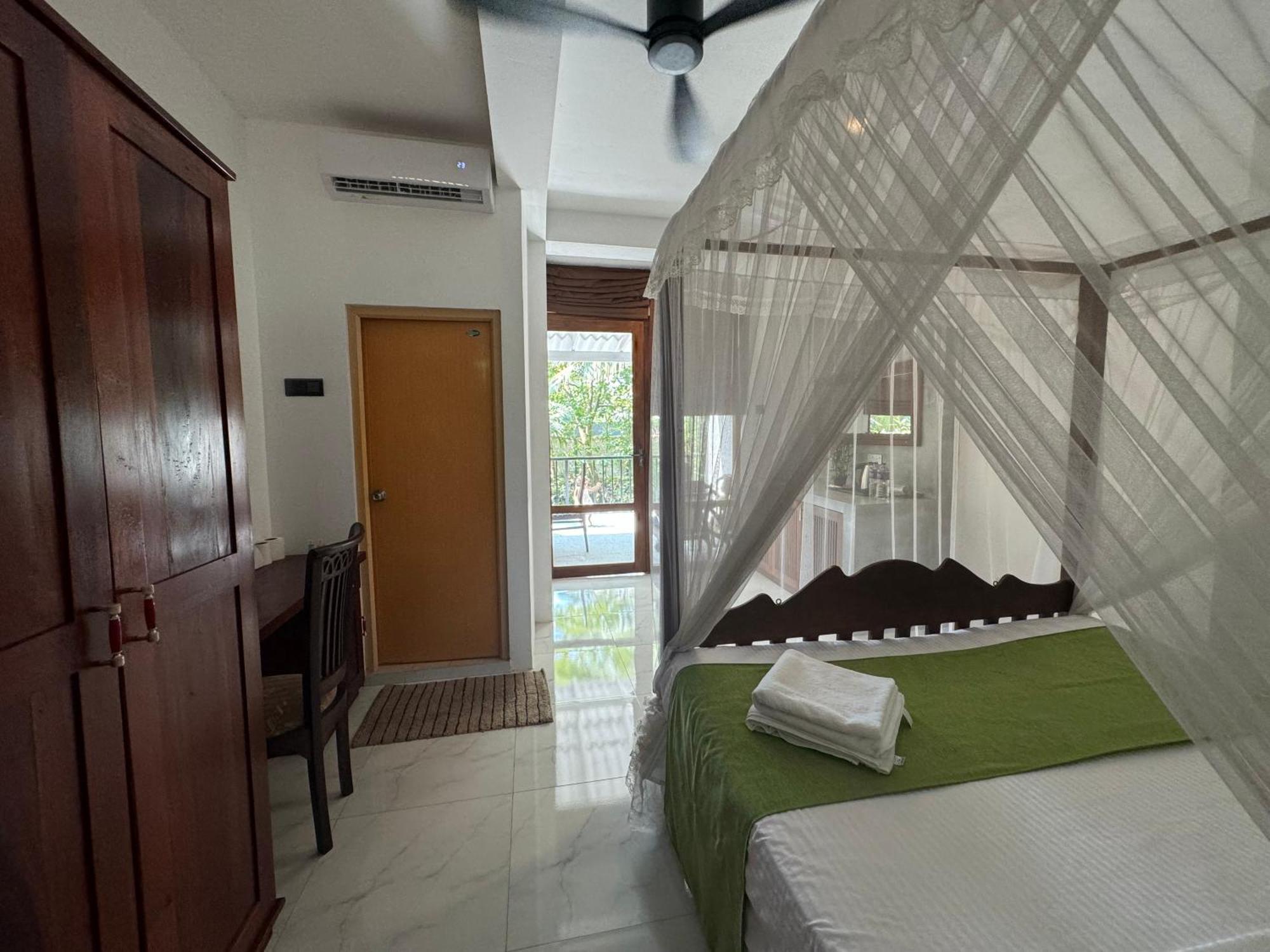 Brinkhouse Guesthouse , Unawatuna Beach 외부 사진