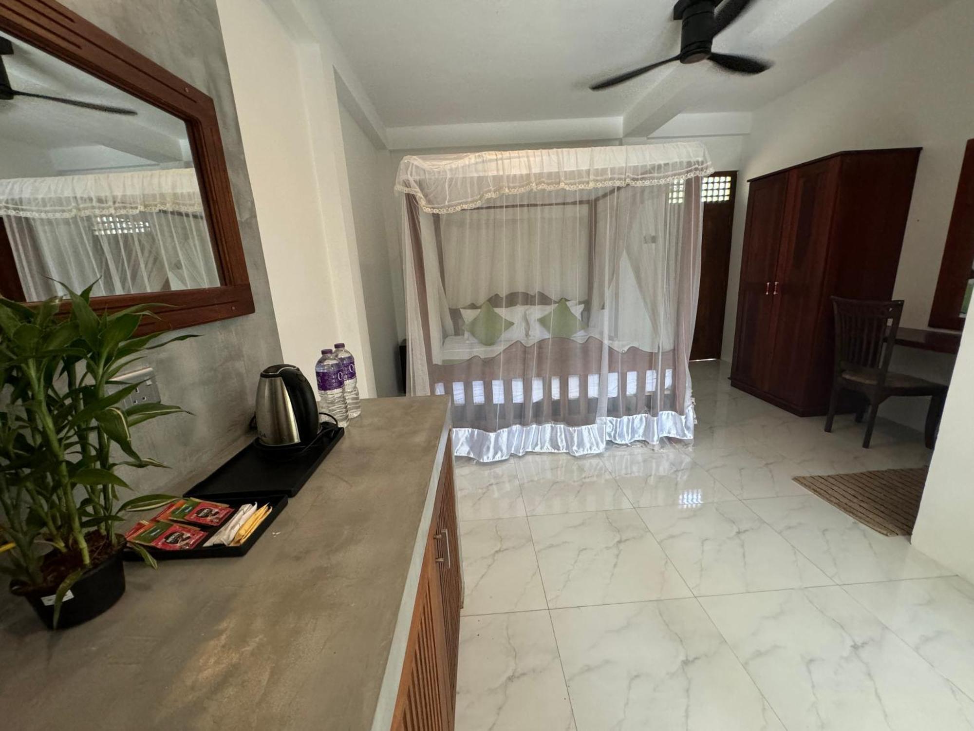 Brinkhouse Guesthouse , Unawatuna Beach 외부 사진