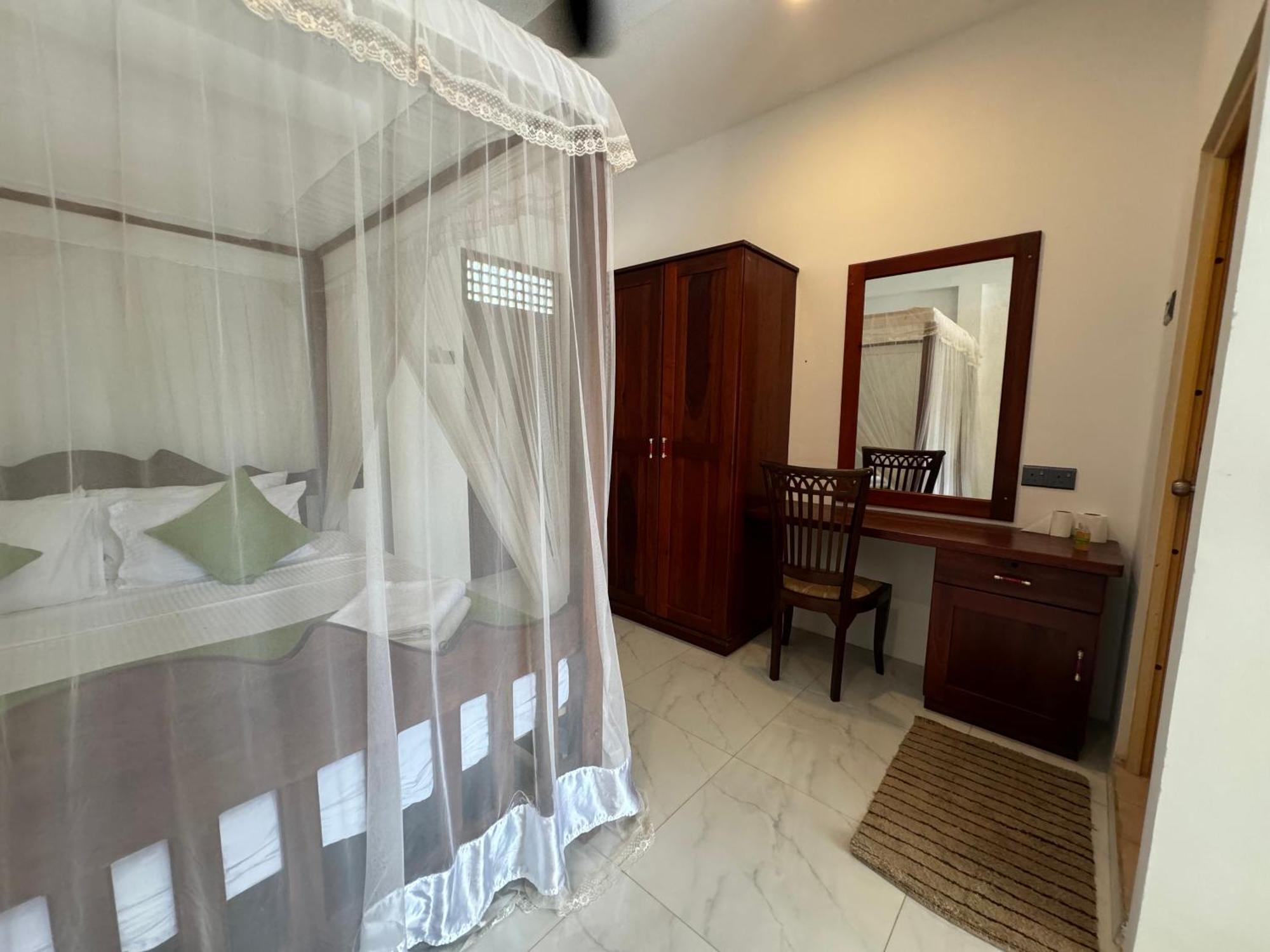 Brinkhouse Guesthouse , Unawatuna Beach 외부 사진