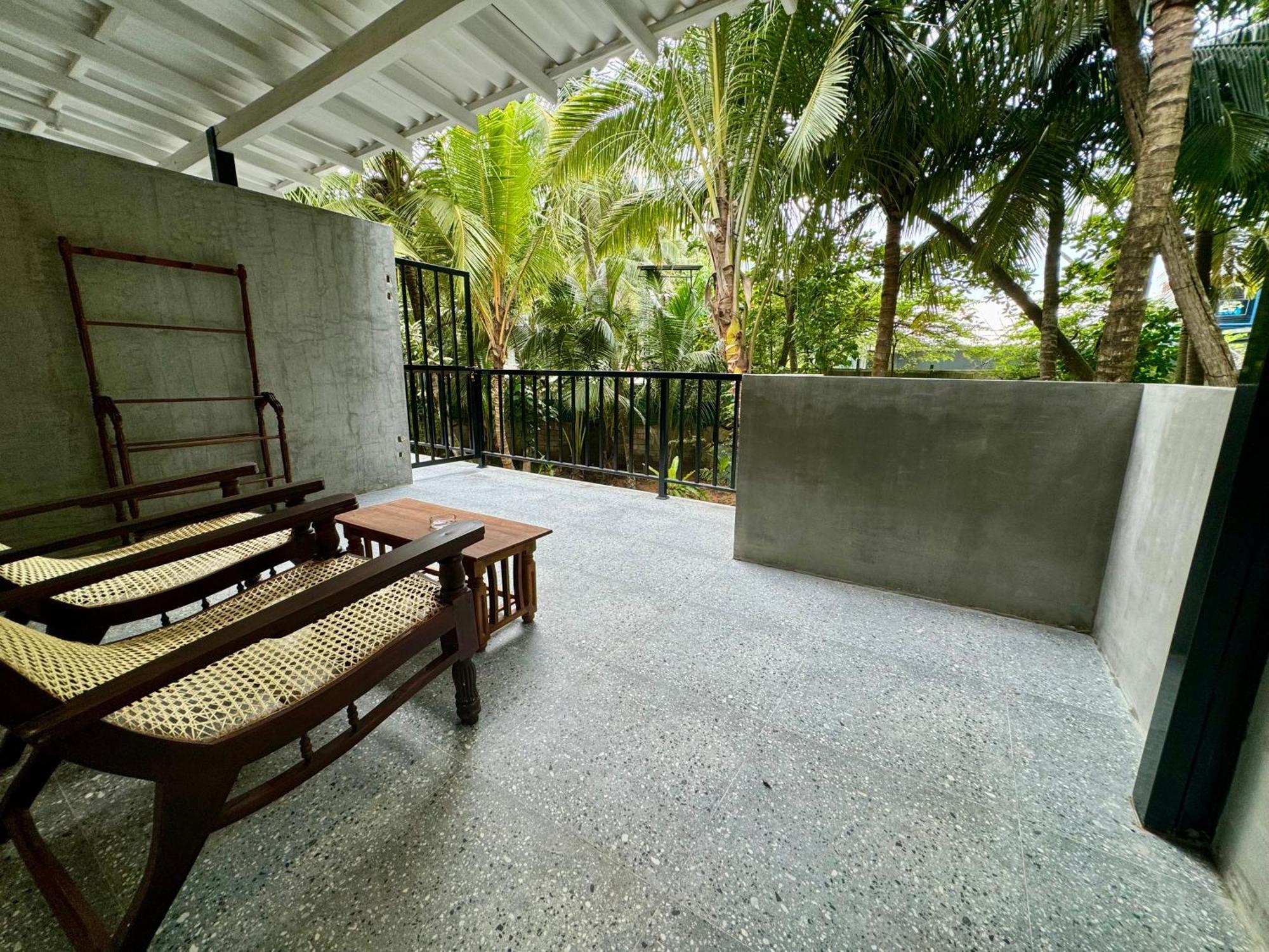 Brinkhouse Guesthouse , Unawatuna Beach 외부 사진