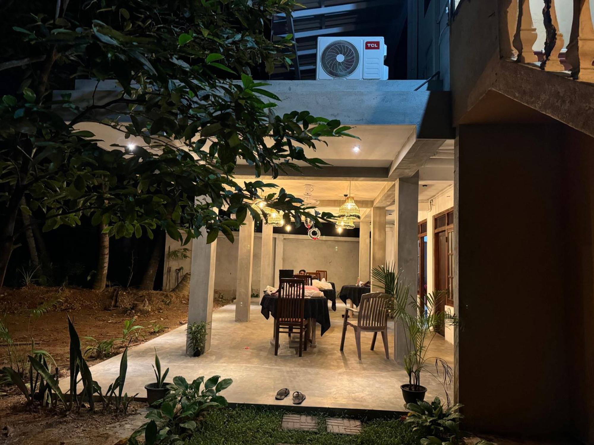 Brinkhouse Guesthouse , Unawatuna Beach 외부 사진